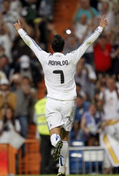 赛期间出现 赛期间出现